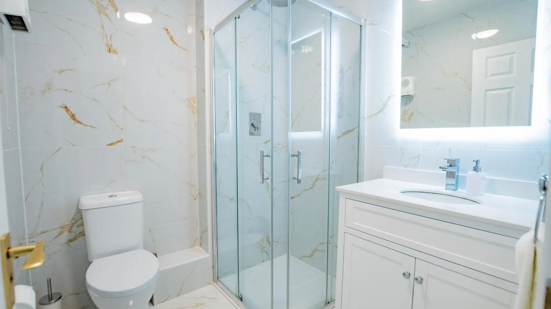 Casa vacanze City Townhouse With Parking Galway