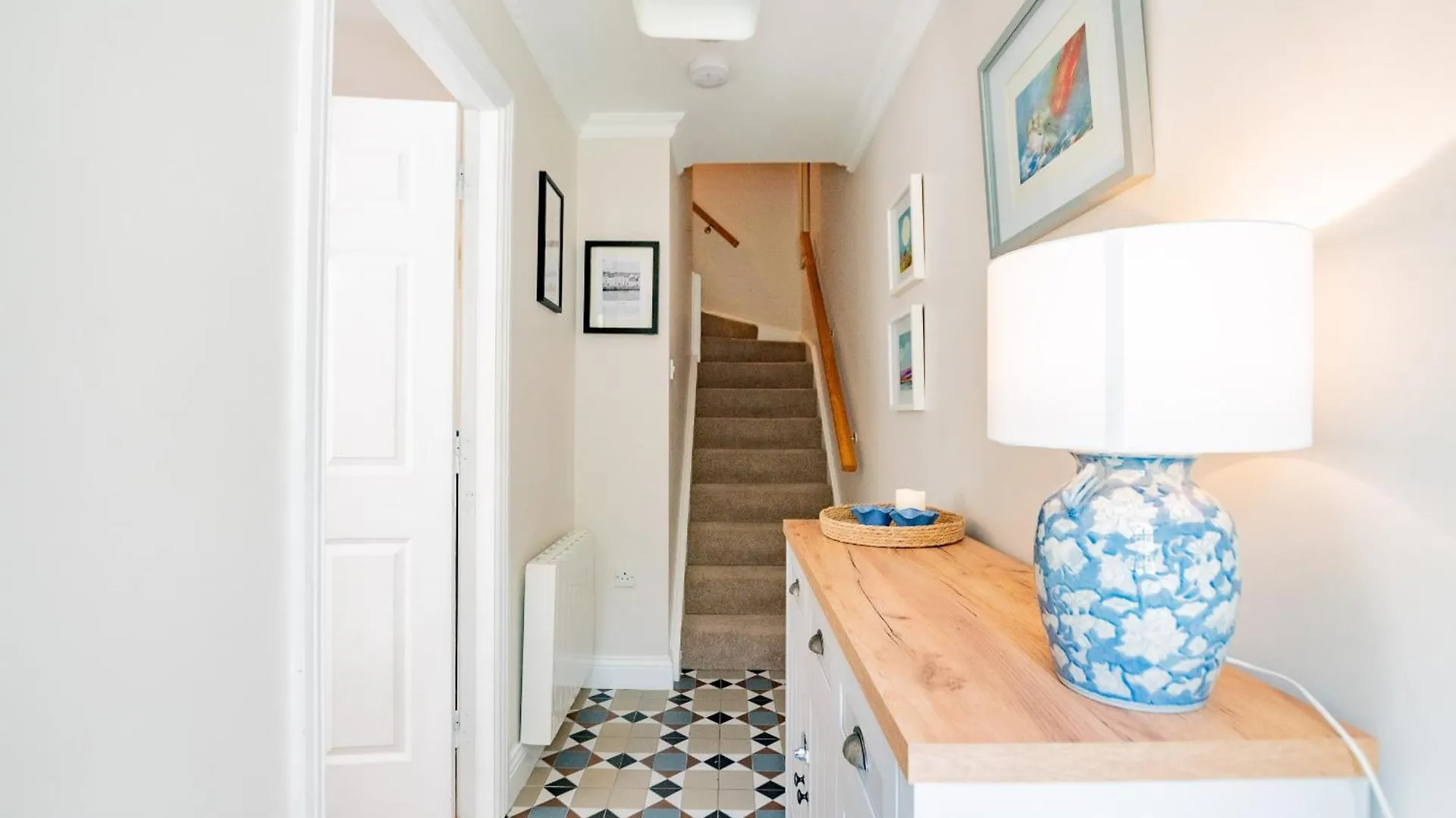 City Townhouse With Parking Galway 0*,  Ireland