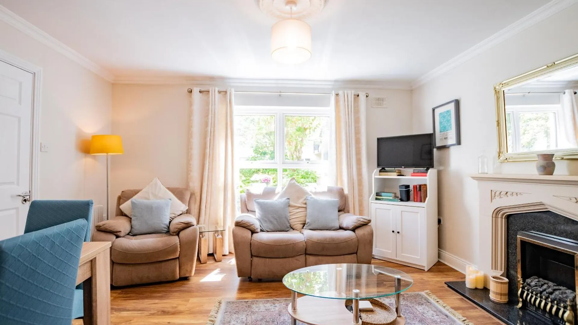 City Townhouse With Parking Galway Casa vacanze